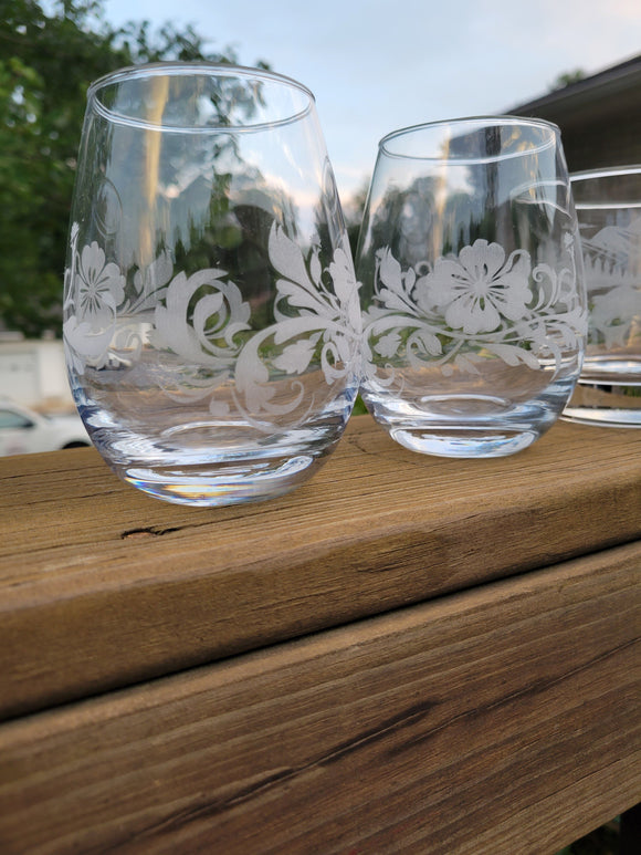 Custom Personalized stemless wine glasses