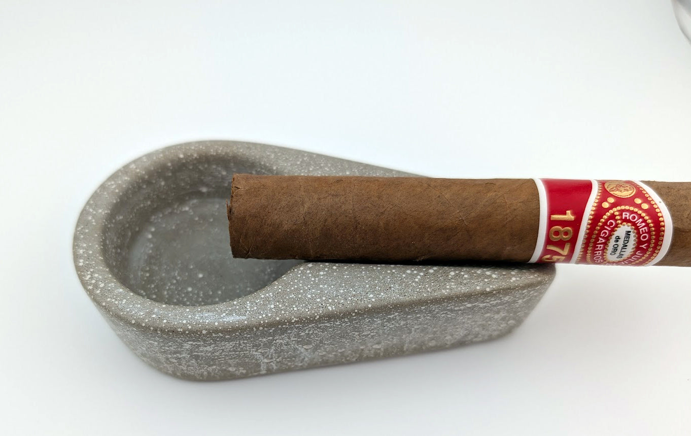 Pinnacle Concrete Ashtray 5x2.62  inch oval, various colors and personalization image 3